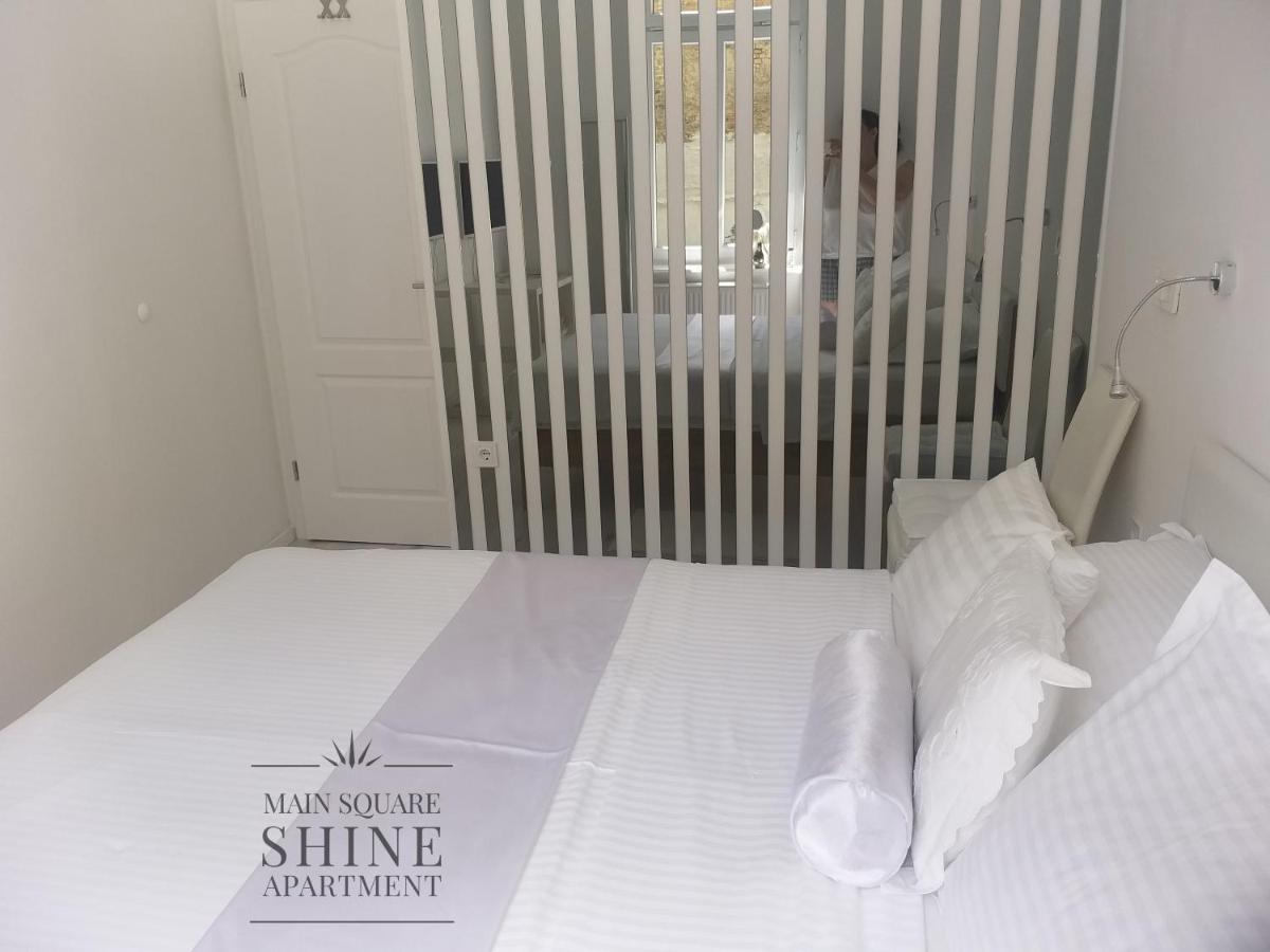 Luxurios And Historic Apartment "Shine" - Right On The Main Square 자그레브 외부 사진