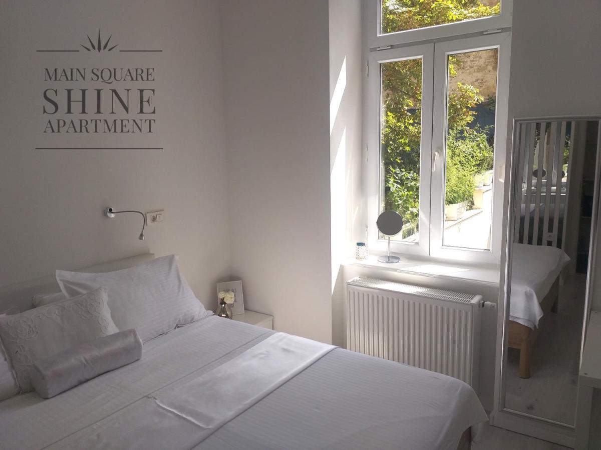 Luxurios And Historic Apartment "Shine" - Right On The Main Square 자그레브 외부 사진